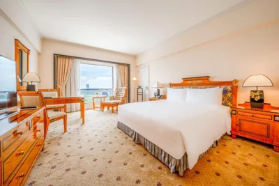 Executive King nhìn ra sông — Lotte Hotel Saigon
